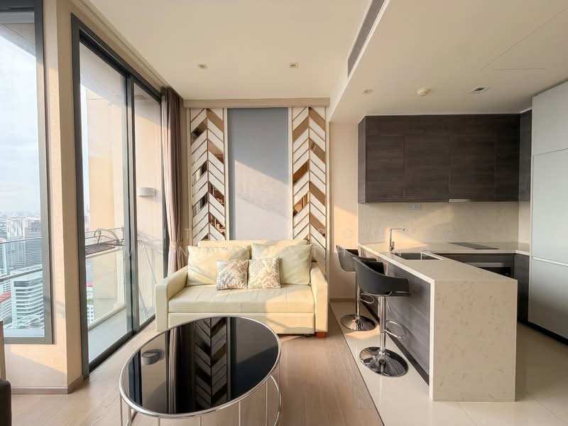 The Esse Asoke, Bangkok, 333 Soi Sukhumvit 21, Sukhumvit Road, Khlongtoei Nua, Watthana, Bangkok, 1 Bedroom, 45 sqm, Condo For Rent, by Kitsadapoom Wanpholthong, 500502089 - DDproperty.com