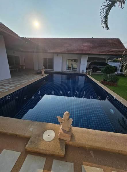 3-BR House, Chon Buri (Pattaya), Nong Pru, Bang Lamung (Pattaya), Chon Buri (Pattaya), 3 Bedrooms, 263 sqm, Single Detached House For Rent, by Jirapat Chuangsawadsak, 500502098 - DDproperty.com