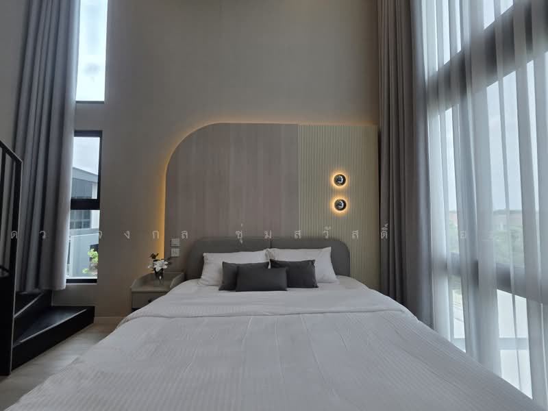 VIVE Krungthep Kreetha, Bangkok, Krungthep Kreetha Road, Saphan Sung, Bangkok, 4 Bedrooms, 421 sqm, Single Detached House For Rent, by ดวงจงกล ชุ่มสวัสดิ์ (ออ), 500502121 - DDproperty.com