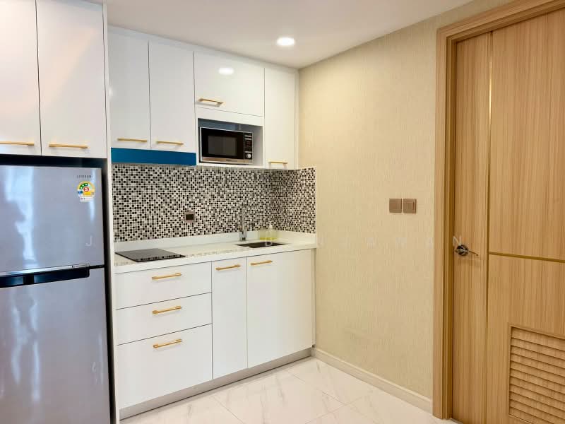 Dusit Grand Park 2, Chon Buri (Pattaya), Moo 12, Jomtiensaiong Road, Nong Pru, Bang Lamung (Pattaya), Chon Buri (Pattaya), 1 Bedroom, 35 sqm, Condo For Rent, by JaoBen Benjawan, 500502135 - DDproperty.com