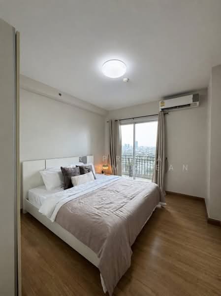 Supalai Park Ekkamai-Thonglor, Bangkok, Petchaburi Road, Bang Kapi, Huai Khwang, Bangkok, 2 Bedrooms, 82 sqm, Condo For Rent, by Siriprapa Phungamduean, 500502136 - DDproperty.com