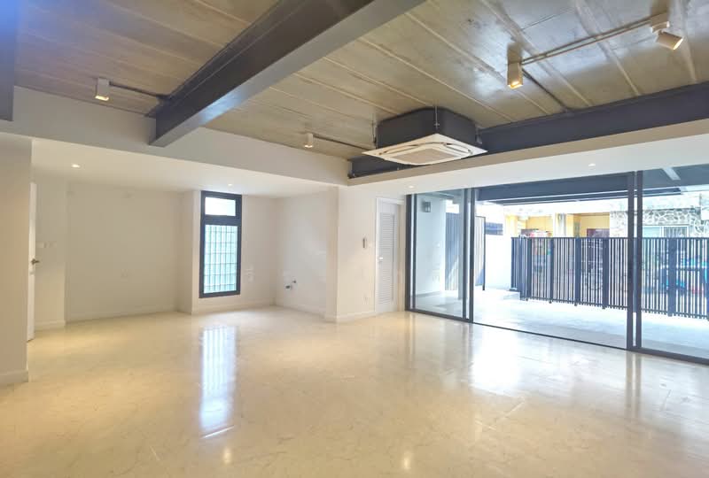 ืืNana Asoke Sukhumvit 4, Bangkok, สุขุมวิท, Khlong Toei, Bangkok, 3 Bedrooms, 245 sqm, Townhouse For Sale, by วีระศักดิ์, 500502143 - DDproperty.com
