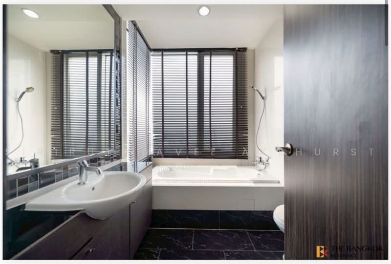 Watermark Chaophraya, Bangkok, Soi Charoennakorn 39-41, Charoennakorn Road, Bang Lam Phu Lang, Khlong San, Bangkok, 3 Bedrooms, 145 sqm, Condo For Sale, by Sirirut Havee Akehurst, 500502150 - DDproperty.com