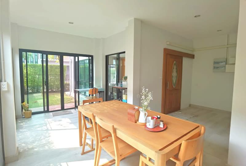 Baan Lumpini Suanluang Rama 9 Phase 2, Bangkok, Chaloem Phrakiat Rama 9 Road, Prawet, Bangkok, 4 Bedrooms, 279 sqm, Single Detached House For Sale, by วีระศักดิ์, 500502154 - DDproperty.com