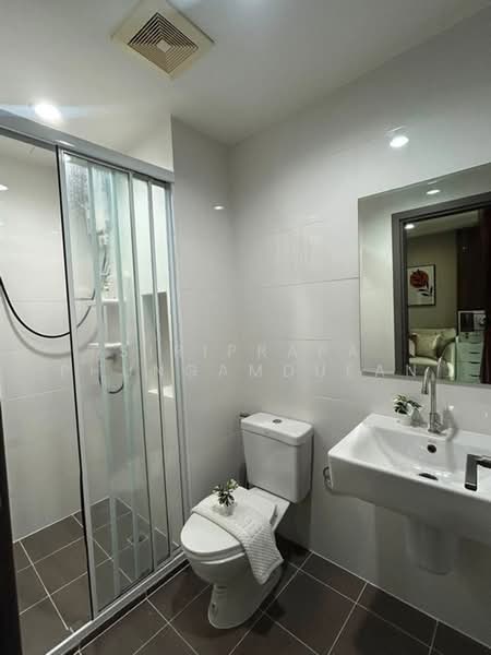 The Base Park West Sukhumvit 77, Bangkok, 11 Soi Sukhumvit 77 Sukhumvit Road, Phra Kanong Nua, Watthana, Bangkok, 1 Bedroom, 30 sqm, Condo For Rent, by Siriprapa Phungamduean, 500502160 - DDproperty.com