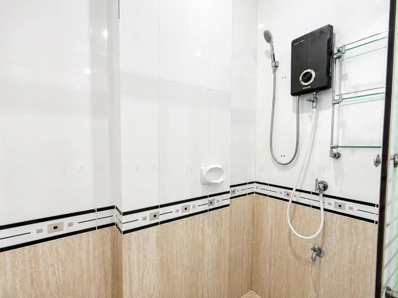 CC Condominium 2, Chon Buri (Pattaya), Sukhumvit Road, Nong Pru, Bang Lamung (Pattaya), Chon Buri (Pattaya), 2 Bedrooms, 49 sqm, Condo For Rent, by JaoBen Benjawan, 500502161 - DDproperty.com