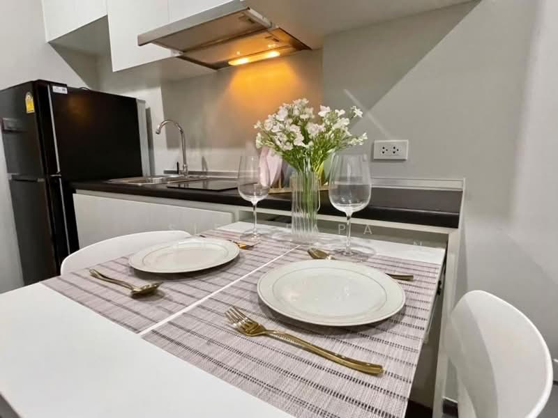 Rich Park @ Triple Station, Bangkok, 591 Srinakarin Road, Suan Luang, Bangkok, 1 Bedroom, 30 sqm, Condo For Rent, by Siriprapa Phungamduean, 500502169 - DDproperty.com
