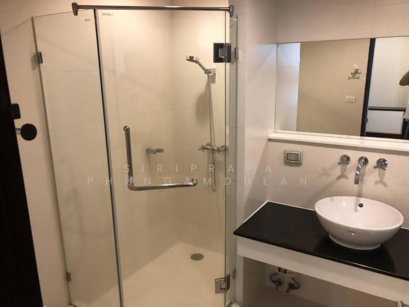 The Address Sukhumvit 42, Bangkok, 39  Soi Barbot 1, Sukhumvit Road, Phra Kanong, Khlong Toei, Bangkok, 2 Bedrooms, 81 sqm, Condo For Rent, by Siriprapa Phungamduean, 500502200 - DDproperty.com