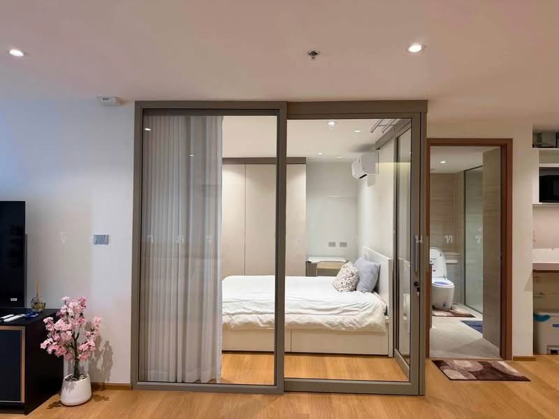 Asoke Place, Bangkok, Asok Montri Rd, Khlongtoei Nua, Watthana, Bangkok, 2 Bedrooms, 80 sqm, Condo For Rent, by จิตราภรณ์ พิมพ์จันทร์, 500502201 - DDproperty.com