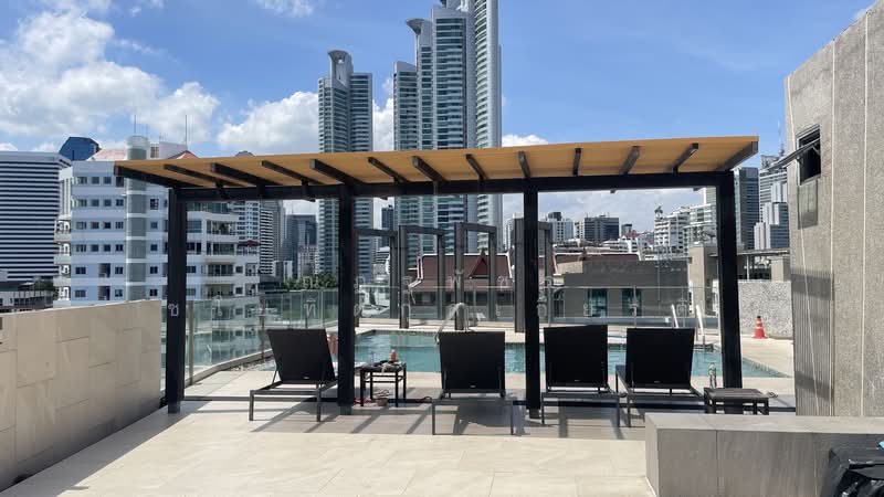 Trapezo Sukhumvit 16 : ทราเพโซ สุขุมวิท 16, กรุงเทพ, ซอยสุขุมวิท 16, คลองเตย, กรุงเทพ, 130 ตร.ม., คอนโด ขาย, โดย ณัฏฐพัชร ชโยทิตกุลเกียรติ, 500502217 - DDproperty.com