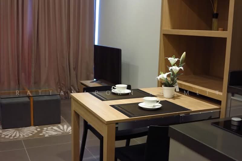 M Ladprao, Bangkok, 1188 Phahonyothin Rd, Jom Phon, Chatuchak, Bangkok, 1 Bedroom, 37 sqm, Condo For Rent, by Rattanaporn Khamlit, 500502237 - DDproperty.com