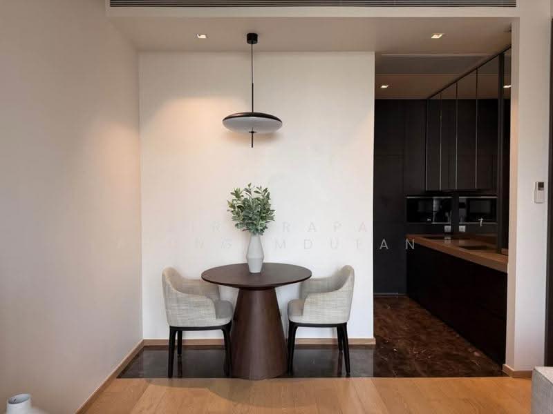 28 Chidlom, Bangkok, 28 Chit Lom Alley, Lumphini, Pathum Wan, Bangkok, 1 Bedroom, 51 sqm, Condo For Rent, by Siriprapa Phungamduean, 500502241 - DDproperty.com