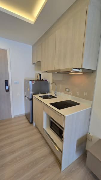 Vtara Sukhumvit 36, Bangkok, 118 Soi Saen Sabai, Phra Kanong, Khlong Toei, Bangkok, 1 Bedroom, 30 sqm, Condo For Rent, by Rattanaporn Khamlit, 500502261 - DDproperty.com