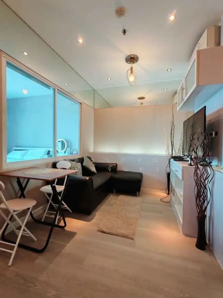 Life @ Ratchada-Huai Khwang, Bangkok, 189 Pracharatbamphen Road, Huai Khwang, Bangkok, 1 Bedroom, 30 sqm, Condo For Rent, by จิตราภรณ์ พิมพ์จันทร์, 500502264 - DDproperty.com