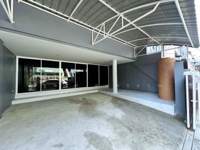ไม่พบโครงการ, Bangkok, ลาดพร้าว รัชดาภิเษก สุทธิสาร, Wang Thonglang, Bangkok, 5 Bedrooms, 320 sqm, Townhouse For Rent, by ณัฐพงศ์ สุนทรอรุณ, 500502285 - DDproperty.com