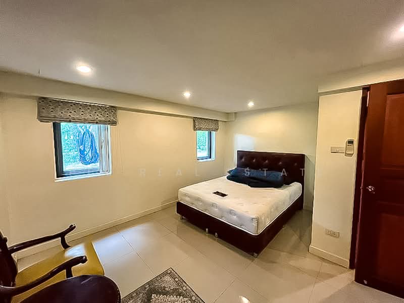 High End House for Sale Chaiyapruek 7Bed Fully Furnished, Chon Buri (Pattaya), Bang Lamung, Bang Lamung (Pattaya), Chon Buri (Pattaya), 7 Bedrooms, 350 sqm, Single Detached House For Sale, by PLC real estate, 500502311 - DDproperty.com