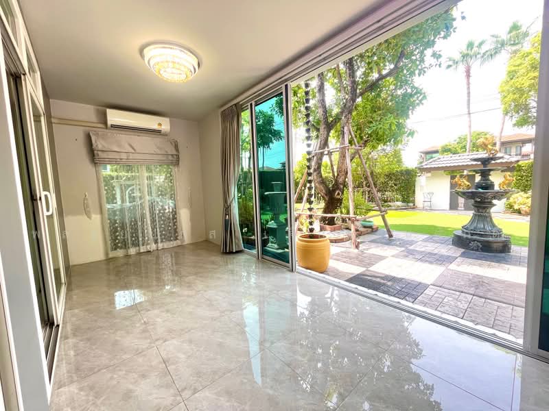 Mantana Lake Watcharapol, Bangkok, Sukhaphiban 5 Road, O-Ngoen, Sai Mai, Bangkok, 4 Bedrooms, 380 sqm, Single Detached House For Sale, by พลอยปภัส เจียมธนศักดิ์, 500502325 - DDproperty.com