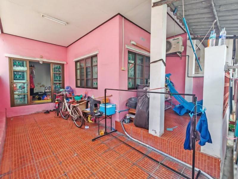 หมู่บ้านดีดีแลนด์ พระนครศรีอยุธยา, Phra Nakhon Si Ayutthaya, Uthai, Phra Nakhon Si Ayutthaya, 2 Bedrooms, 100 sqm, Townhouse For Sale, by The Best Property ณท, 500502339 - DDproperty.com
