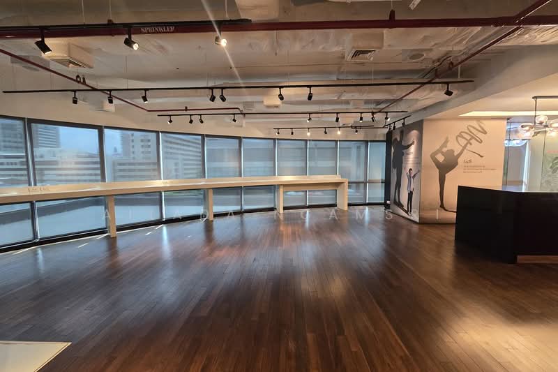President Tower, Bangkok, 973 Phloen Chit Rd, Lumphini, Pathum Wan, Bangkok 10330, Lumphini, Pathum Wan, Bangkok, , 775 sqm, Office Space For Rent, by Ailada Ngamsri, 500502350 - DDproperty.com