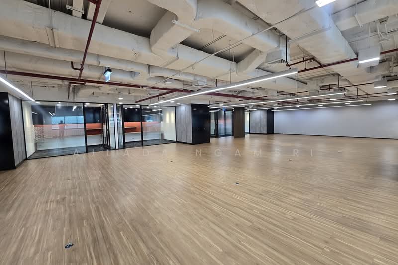 President Tower, Bangkok, 973 Phloen Chit Rd, Lumphini, Pathum Wan, Bangkok 10330, Lumphini, Pathum Wan, Bangkok, , 775 sqm, Office Space For Rent, by Ailada Ngamsri, 500502350 - DDproperty.com