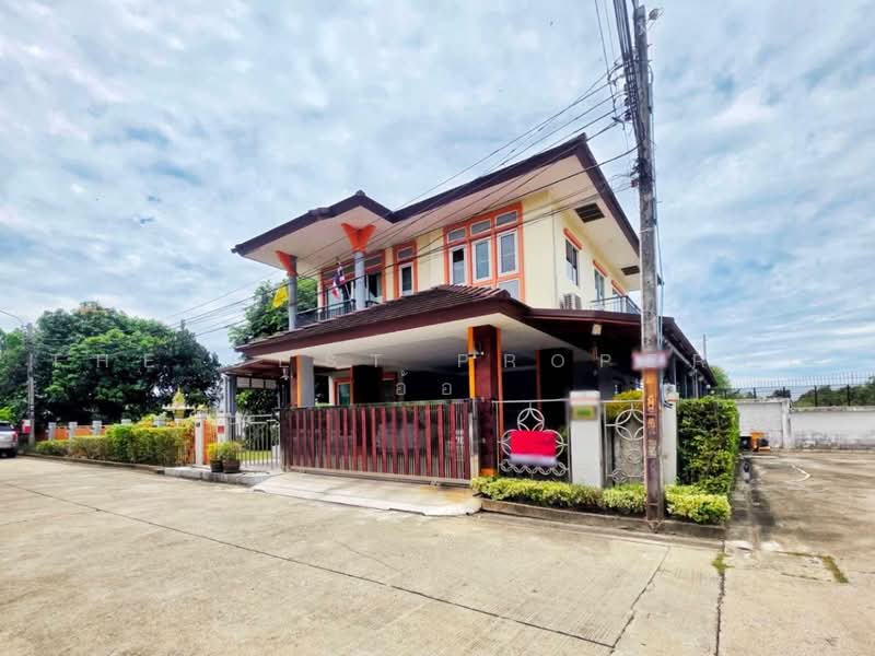 Ladda Ville 1-2, Nonthaburi, Ban Kluai-Sai Noi Road, Phimonrat, Bang Bua Thong, Nonthaburi, 4 Bedrooms, 150 sqm, Single Detached House For Sale, by The Best Property อ้อ, 500502356 - DDproperty.com