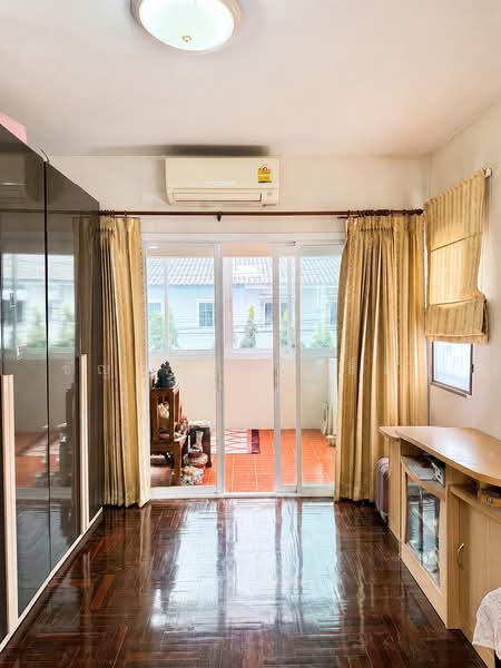 Baan Fah Piyarom - Lumlukka Klong 6, Pathum Thani, Lam Luk Ka Road, Khlong 6 (Exit), Bung Kham Proi, Lam Luk Ka, Pathum Thani, 5 Bedrooms, 240 sqm, Single Detached House For Sale, by ชัญภรณ์ โพธิ์สา, 500502357 - DDproperty.com