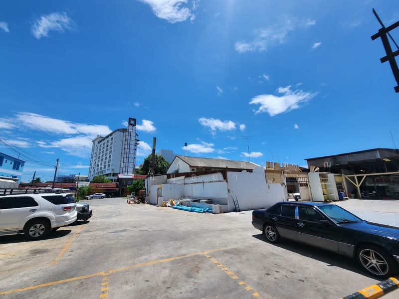 Rare Opportunity in Chonburi City Center! Land & Buildings on Sukhumvit Road, Chon Buri (Pattaya), Ban Suan, Muang Chon Buri, Chon Buri (Pattaya), , 3,618 sqm, Land For Sale, by ลลนา เกษมสันต์ ณ อยุธยา, 500502384 - DDproperty.com