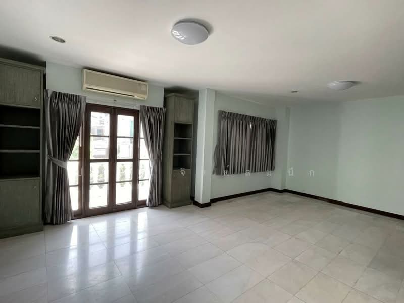 Baan Sukhumvit Garden City 79 : บ้านสุขุมวิทการ์เด้นซิตี้ 79, กรุงเทพ, ถนนสุขุมวิท 79, บางจาก, พระโขนง, กรุงเทพ, 300 ตร.ม., ทาวน์เฮ้าส์ ให้เช่า, โดย ปรีชา จิตต์สมนึก, 500502419 - DDproperty.com