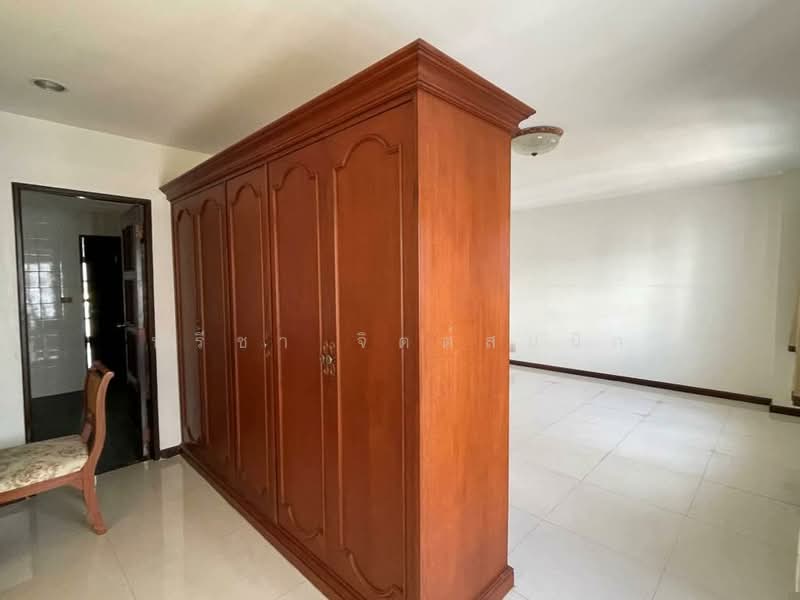 Baan Sukhumvit Garden City 79, Bangkok, Sukhumvit Road 79, Bang Chak, Phra Khanong, Bangkok, 5 Bedrooms, 300 sqm, Townhouse For Rent, by ปรีชา จิตต์สมนึก, 500502419 - DDproperty.com