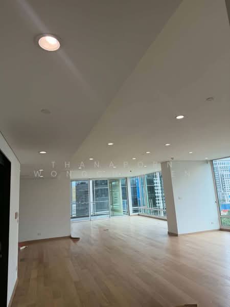 The Park Chidlom, Bangkok, 1 Petchaburi Road, Pathum Wan, Bangkok, 3 Bedrooms, 310 sqm, Condo For Rent, by Thanaporn Wongcharoen, 500502421 - DDproperty.com