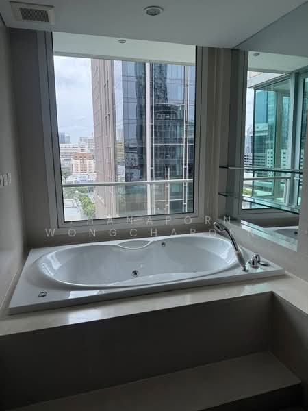 The Park Chidlom, Bangkok, 1 Petchaburi Road, Pathum Wan, Bangkok, 3 Bedrooms, 310 sqm, Condo For Rent, by Thanaporn Wongcharoen, 500502421 - DDproperty.com