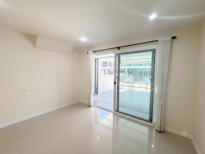 Supalai Pride Wongwaen-Lumlukka Klong 6, Pathum Thani, Bung Kham Proi, Lam Luk Ka, Pathum Thani, 3 Bedrooms, 113 sqm, Single Detached House For Sale, by ณัฐยา ศิริฐานนท์, 500502436 - DDproperty.com