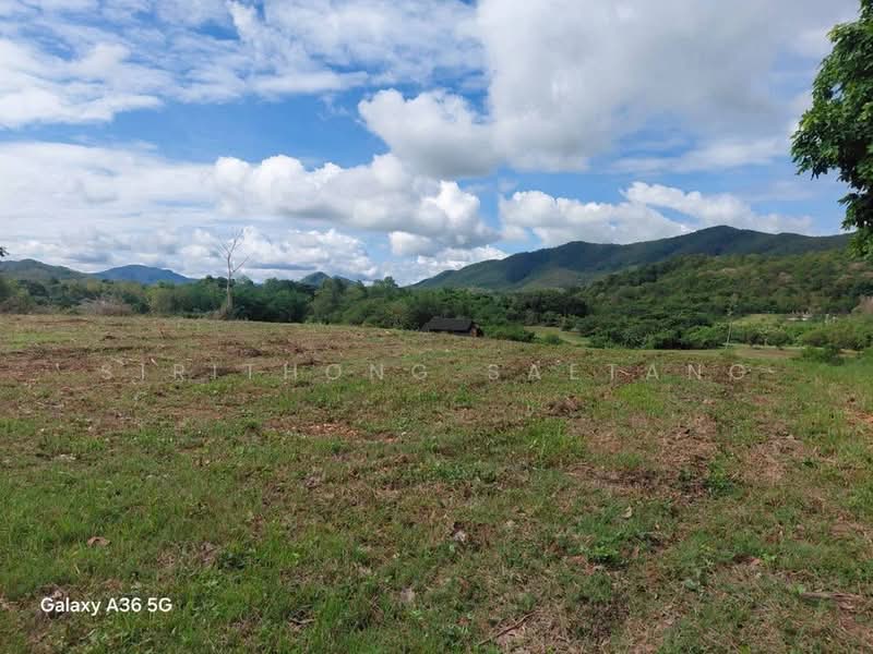 Land in Mae On, Chiang Mai, 43-2-66 rai, 160 meters of road frontage, 360 degree mountain views, Chiang Mai, ทางหลวงชนบท 4041, Ban Sa Ha Khon, Mae On, Chiang Mai, , 69,864 sqm, Land For Sale, by Sirithong Saetang, 500502449 - DDproperty.com