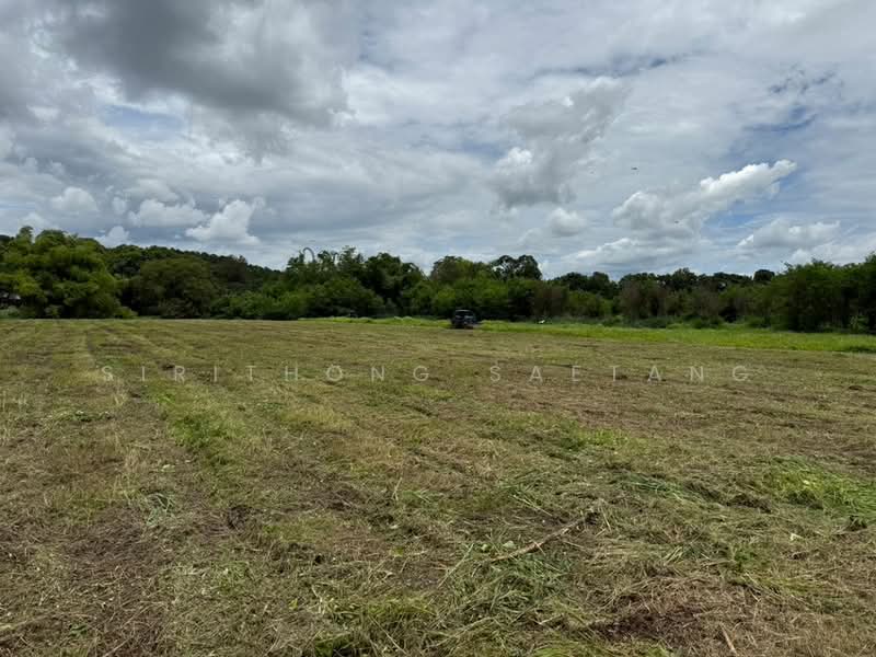 Land in Mae On, Chiang Mai, 43-2-66 rai, 160 meters of road frontage, 360 degree mountain views, Chiang Mai, ทางหลวงชนบท 4041, Ban Sa Ha Khon, Mae On, Chiang Mai, , 69,864 sqm, Land For Sale, by Sirithong Saetang, 500502449 - DDproperty.com
