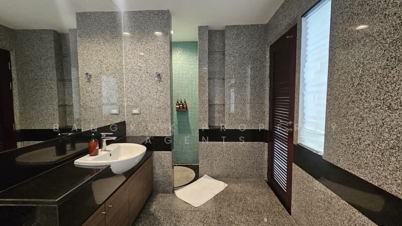 Seven Place Residences, Bangkok, 988 Sukhumvit 71 Road, Khlong Tan Nua, Watthana, Bangkok, 2 Bedrooms, 202 sqm, Condo For Rent, by BANGKOK PROPERTY AGENTS, 500502465 - DDproperty.com