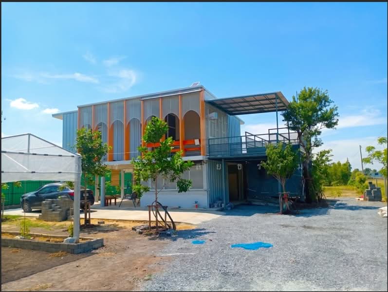 ขายบ้านสวนสไตล์โมเดิร์น 1 ไร่ (400 ตร.ว.) อ.เสนา อยุธยา ติดถนน 2 ด้าน พร้อมระบบโซล่าเซลล์ 5 kW, Phra Nakhon Si Ayutthaya, Sam Ko, Sena, Phra Nakhon Si Ayutthaya, 2 Bedrooms, 400 sqm, Single Detached House For Sale, by กรรณ กัลยธรรม, 500502472 - DDproperty.com