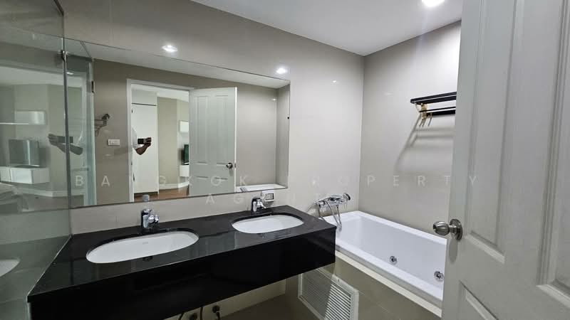 Belle Grand Rama 9, Bangkok, 131 Rama 9 Road, Huai Khwang, Bangkok, 5 Bedrooms, 204 sqm, Condo For Rent, by BANGKOK PROPERTY AGENTS, 500502482 - DDproperty.com
