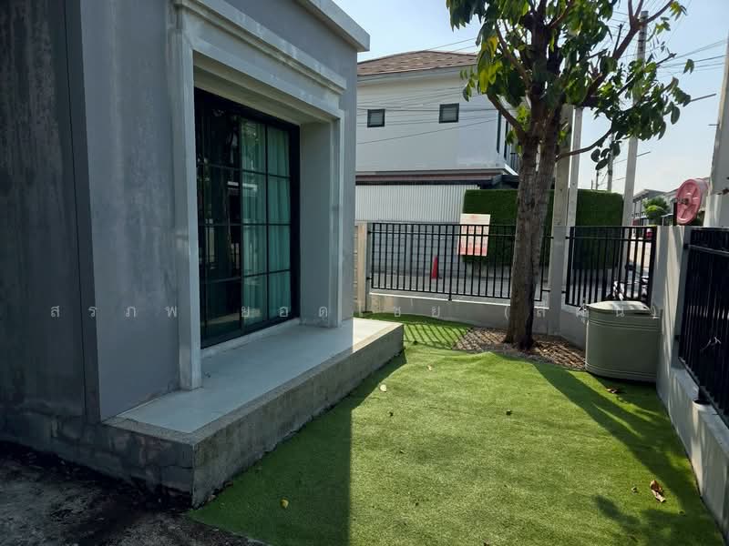 Britania Wongwaen-Hathairat, Pathum Thani, Hathairat Road, Bung Kham Proi, Lam Luk Ka, Pathum Thani, 3 Bedrooms, 140 sqm, Semi-Detached House (Twin House) For Rent, by สรภพ ยอดไชย (สีฝุ่น), 500502490 - DDproperty.com