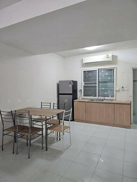 ทำเลลาดกระบัง 54 พฤกษา 86 ให้เช่าทาวน์โฮม 2 ชั้น บ้านสวย เฟอร์ครบ พร้อมอยู่, สมุทรปราการ, ลาดกระบัง, ศีรษะจรเข้น้อย, บางเสาธง, สมุทรปราการ, 120 ตร.ม., ทาวน์เฮ้าส์ ให้เช่า, โดย บุษบา รัตนวงษ์ชัย, 500502497 - DDproperty.com