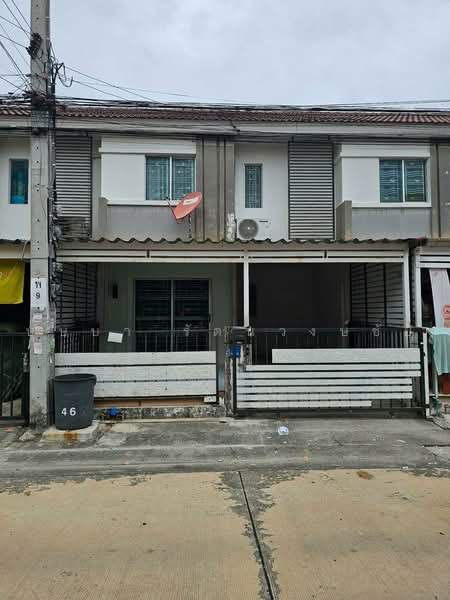 ทำเลลาดกระบัง 54 พฤกษา 86 ให้เช่าทาวน์โฮม 2 ชั้น บ้านสวย เฟอร์ครบ พร้อมอยู่, Samut Prakan, ลาดกระบัง, Srisa Chorakhe Noi, Bang Sao Thong, Samut Prakan, 3 Bedrooms, 120 sqm, Townhouse For Rent, by บุษบา รัตนวงษ์ชัย, 500502497 - DDproperty.com