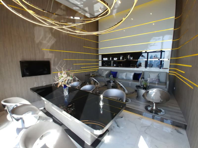IDEO Mobi Asoke, Bangkok, New Petchaburi Road, Bang Kapi, Huai Khwang, Bangkok, 2 Bedrooms, 55 sqm, Condo For Sale, by JSA REAL ESTATE, 500502498 - DDproperty.com