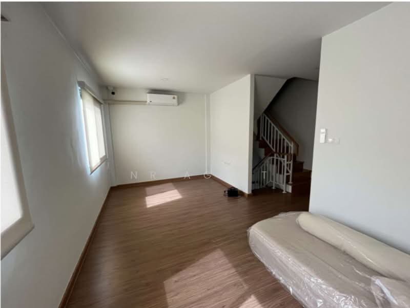 Lumpini Townplace Sukhumvit-Srinakarin, Samut Prakan, Samrong Nua, Muang Samut Prakarn, Samut Prakan, 3 Bedrooms, 161 sqm, Townhouse For Sale, by NR AGENT, 500502503 - DDproperty.com