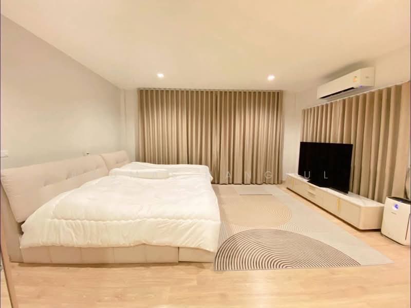 Laddarom Tiwanon, Pathum Thani, 99 Tiwanon Road, Ban Mai, Muang Pathum Thani, Pathum Thani, 4 Bedrooms, 300 sqm, Single Detached House For Sale, by Anumas Hangkul, 500502509 - DDproperty.com