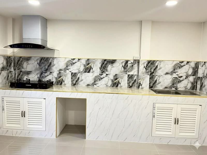 Baan Hong Prayoon 1 : บ้านหงส์ประยูร 1, นนทบุรี, ซอย หมู่บ้านหงส์ประยูร, บางรักพัฒนา, บางบัวทอง, นนทบุรี, 103 ตร.ม., ทาวน์เฮ้าส์ ขาย, โดย NR AGENT, 500502511 - DDproperty.com