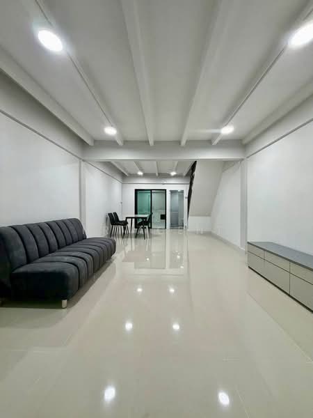 Saithongniwet Soi Tiwanon 45 : หมู่บ้านทรายทองนิเวศน์ ซอยติวานนท์ 45, นนทบุรี, ซอยติวานนท์ 45 ถนนติวานนท์, ท่าทราย, เมืองนนทบุรี, นนทบุรี, 99 ตร.ม., ทาวน์เฮ้าส์ ขาย, โดย NR AGENT, 500502514 - DDproperty.com