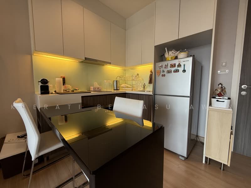 Urbano Absolute Sathon-Taksin, Bangkok, 345 Charoen Nakhon 14/2 Alley, Khlong Ton Sai, Khlong San, Bangkok, 1 Bedroom, 38 sqm, Condo For Sale, by Keerati Benjasupawan, 500502515 - DDproperty.com