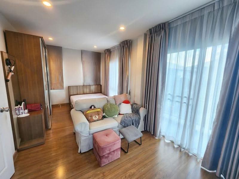 The Centro Watcharapol, Bangkok, Sukhaphiban 5 Road, O-Ngoen, Sai Mai, Bangkok, 4 Bedrooms, 164 sqm, Single Detached House For Sale, by วุฒิชัย พานิชย์ไพศาลกูล, 500502523 - DDproperty.com