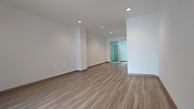 ทาวน์เฮ้าส์รามอินทรา, Bangkok, รามอินทรา, Ram Inthra, Khan Na Yao, Bangkok, 3 Bedrooms, 120 sqm, Townhouse For Sale, by สุชาติ ปรีชา, 500502530 - DDproperty.com
