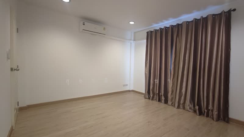 ทาวน์เฮ้าส์รามอินทรา, Bangkok, รามอินทรา, Ram Inthra, Khan Na Yao, Bangkok, 3 Bedrooms, 120 sqm, Townhouse For Sale, by สุชาติ ปรีชา, 500502530 - DDproperty.com