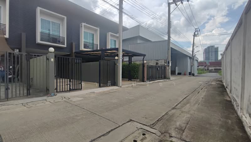 ทาวน์เฮ้าส์รามอินทรา, Bangkok, รามอินทรา, Ram Inthra, Khan Na Yao, Bangkok, 3 Bedrooms, 120 sqm, Townhouse For Sale, by สุชาติ ปรีชา, 500502530 - DDproperty.com
